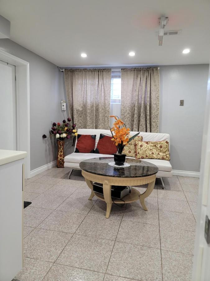 Falstaff Home Toronto Dış mekan fotoğraf